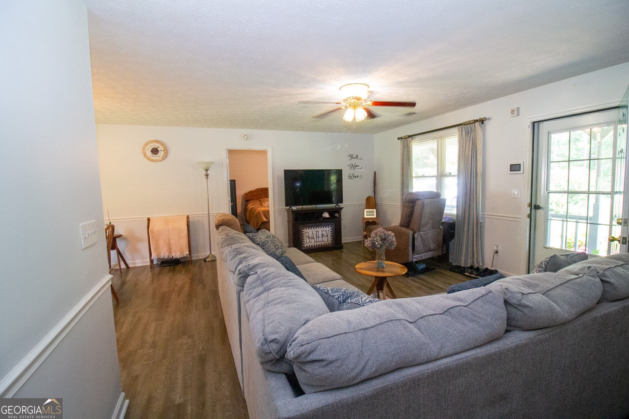 3 bedroom, 2 bathroom, 1,296 sq ft single family residence under contract at 3465 Country Road 288, Five Points, AL 36855 — photo 5