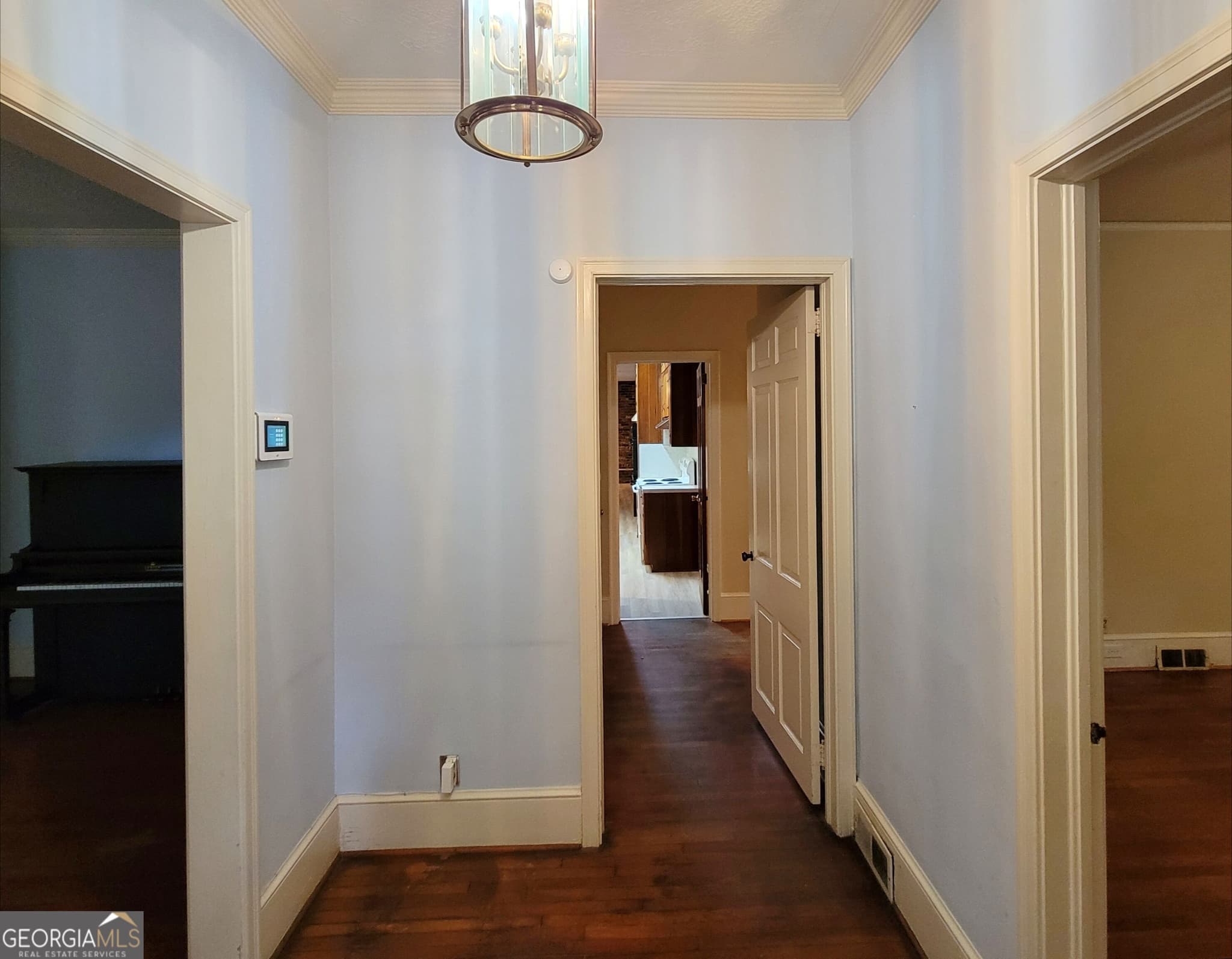 4 bedroom, 3 bathroom, 3,182 sq ft single family residence for sale at 73 W Wright Street, Winder, GA 30680 — photo 8