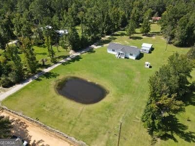 4 bedroom, 3 bathroom, 2,112 sq ft manufactured home,single family residence for sale at 95 Meadow Road, Swainsboro, GA 30401 — photo 2