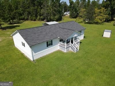 4 bedroom, 3 bathroom, 2,112 sq ft manufactured home,single family residence for sale at 95 Meadow Road, Swainsboro, GA 30401 — photo 3