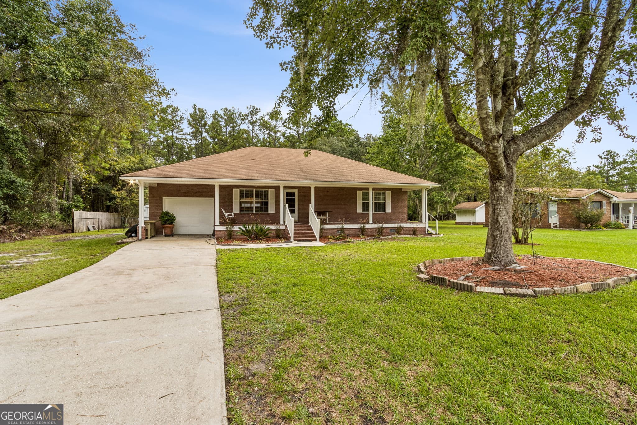 2 bedroom, 2 bathroom, 1,649 sq ft single family residence for sale at 1441 Colerain Road, Kingsland, GA 31548 — photo 1 of 43