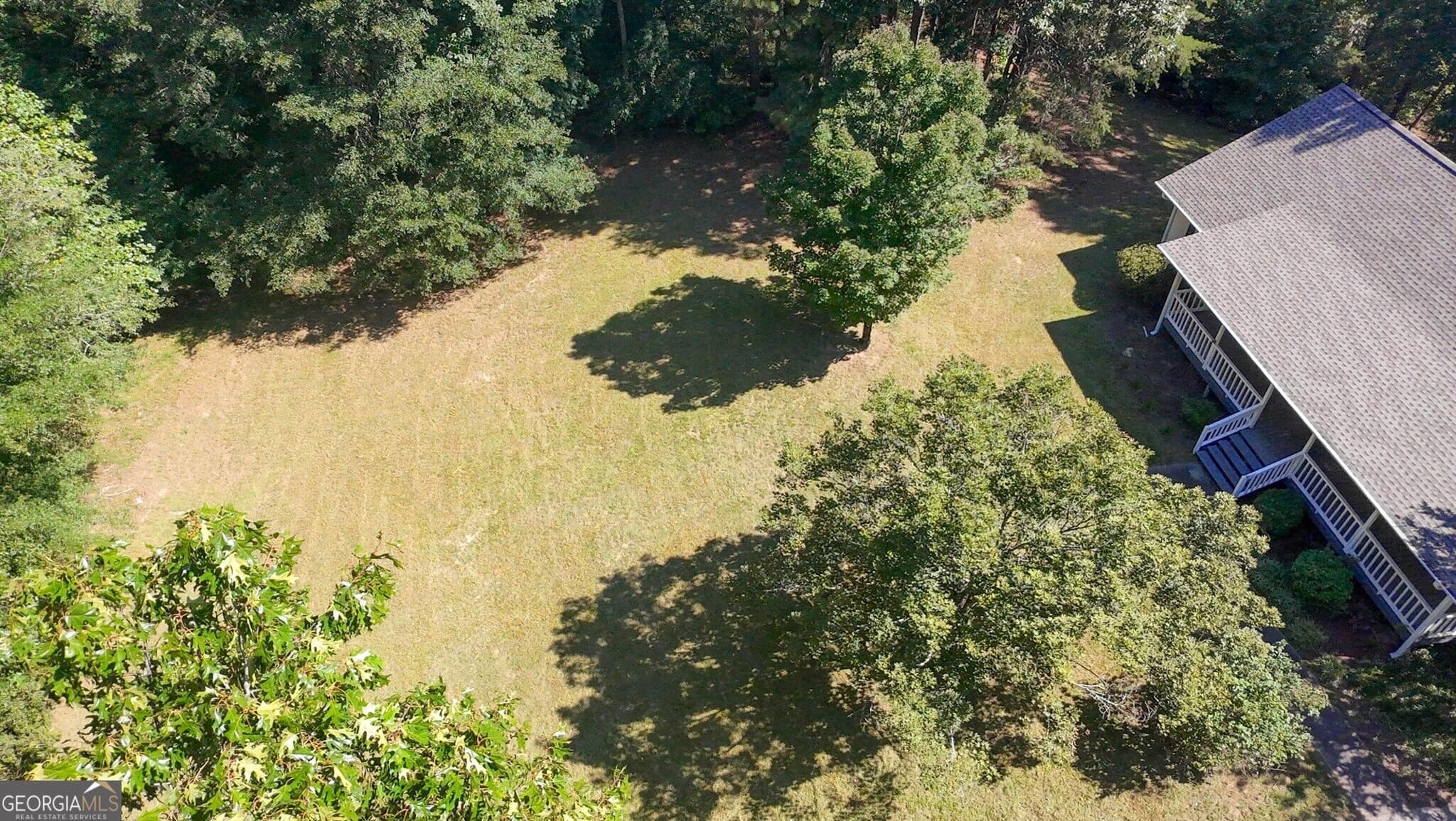 3 bedroom, 2 bathroom, 1,816 sq ft single family residence for sale at 2186 Ewing Chapel Road, Dacula, GA 30019 — photo 3