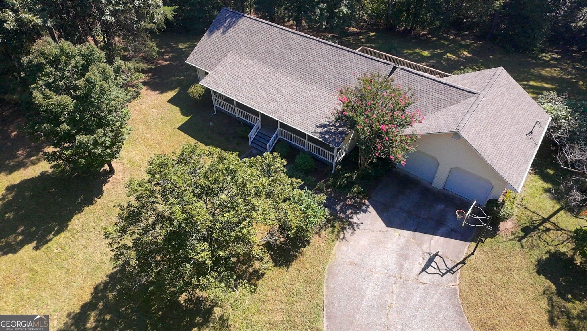 3 bedroom, 2 bathroom, 1,816 sq ft single family residence for sale at 2186 Ewing Chapel Road, Dacula, GA 30019 — photo 4