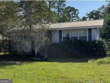 1 bedroom, 1 bathroom, 748 sq ft single family residence sold at 22 Lakeview Drive, Mcrae, GA 31055