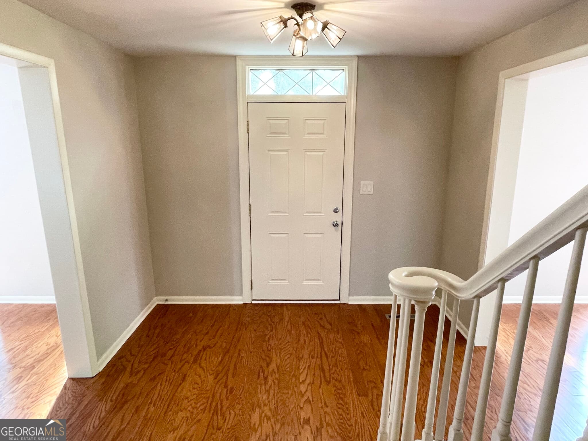 3 bedroom, 2.5 bathroom, 1,944 sq ft single family residence for sale at 531 S Satilla Street, Kingsland, GA 31548 — photo 5
