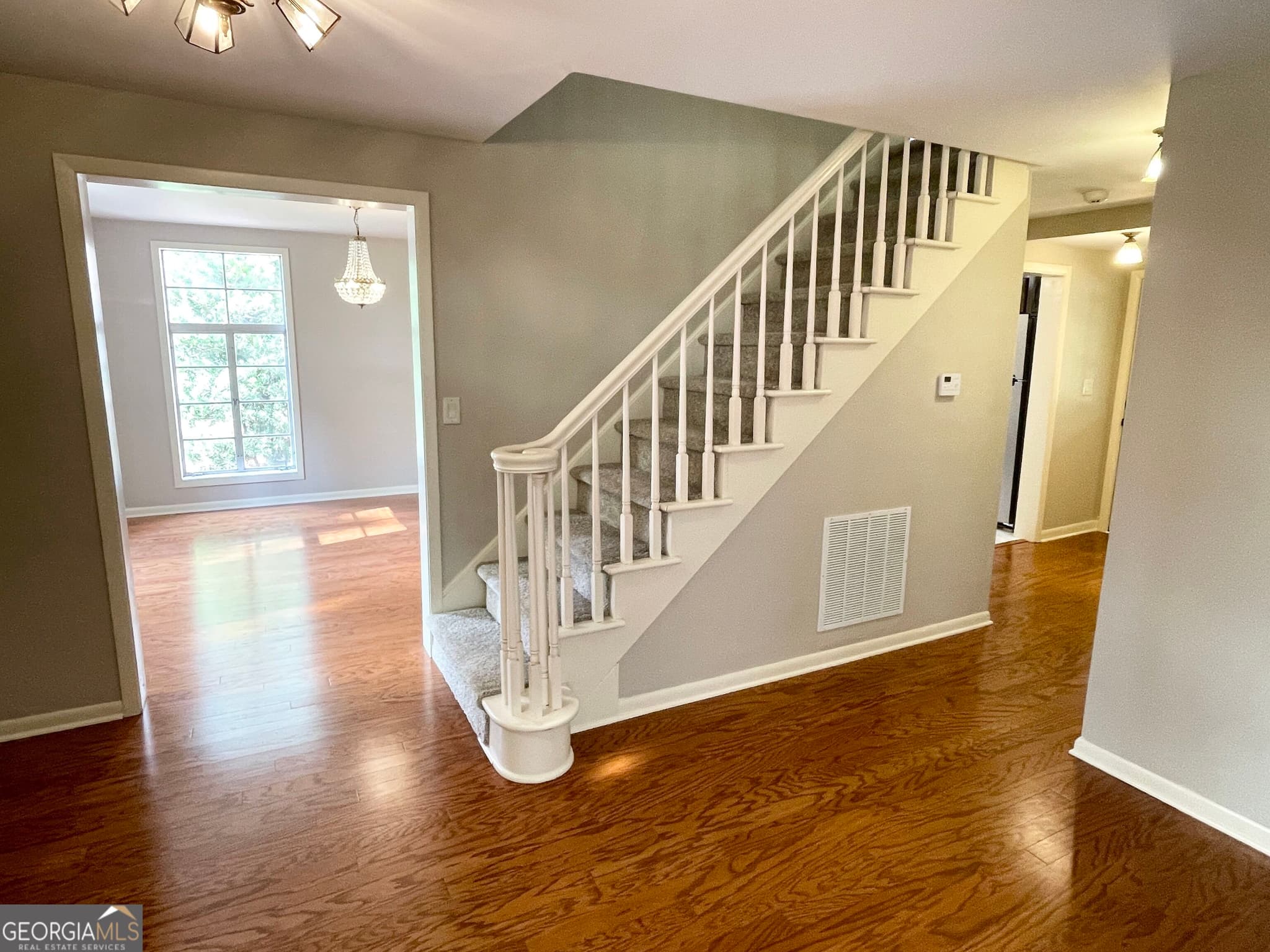 3 bedroom, 2.5 bathroom, 1,944 sq ft single family residence for sale at 531 S Satilla Street, Kingsland, GA 31548 — photo 4