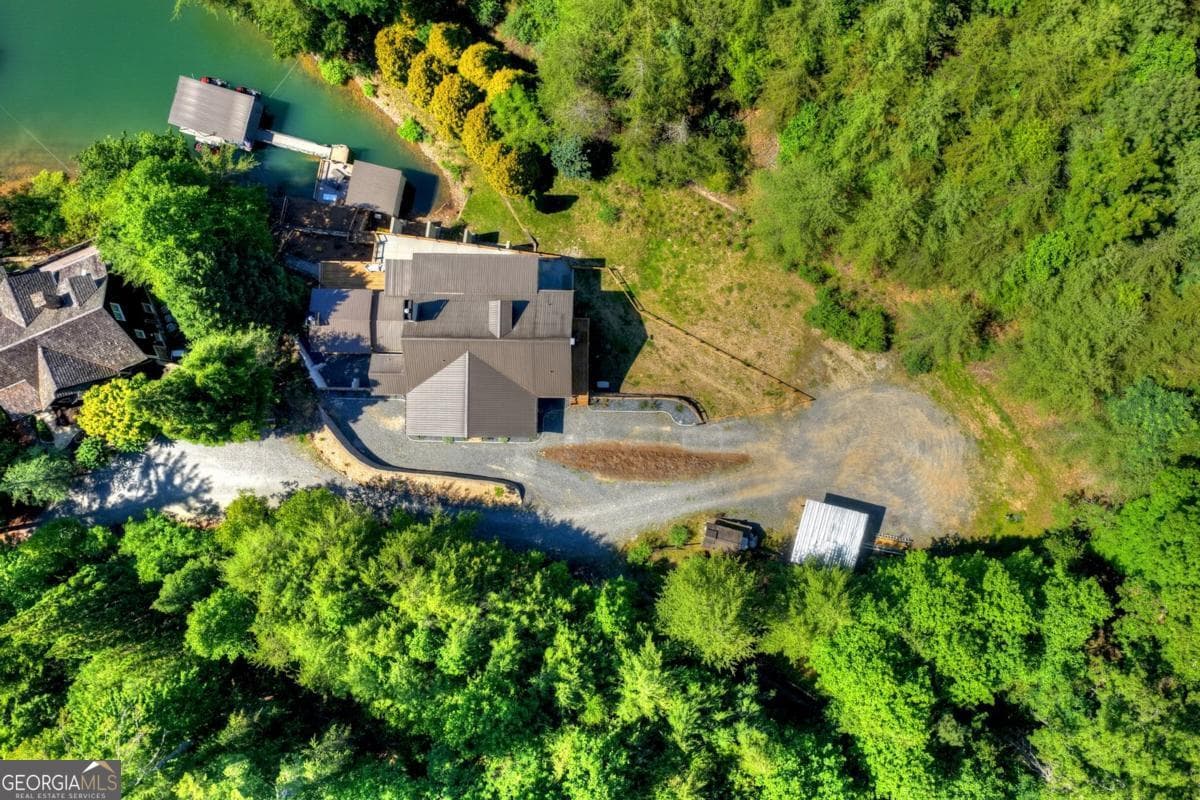 4 bedroom, 4.5 bathroom, 7,320 sq ft cabin,single family residence for sale at 201 Highland Falls Road 1, Blue Ridge, GA 30513 — photo 3