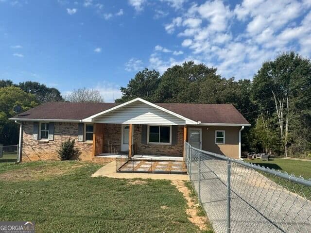 4 bedroom, 1 bathroom, 1,363 sq ft single family residence for sale at 563 N Marble Street, Rockmart, GA 30153