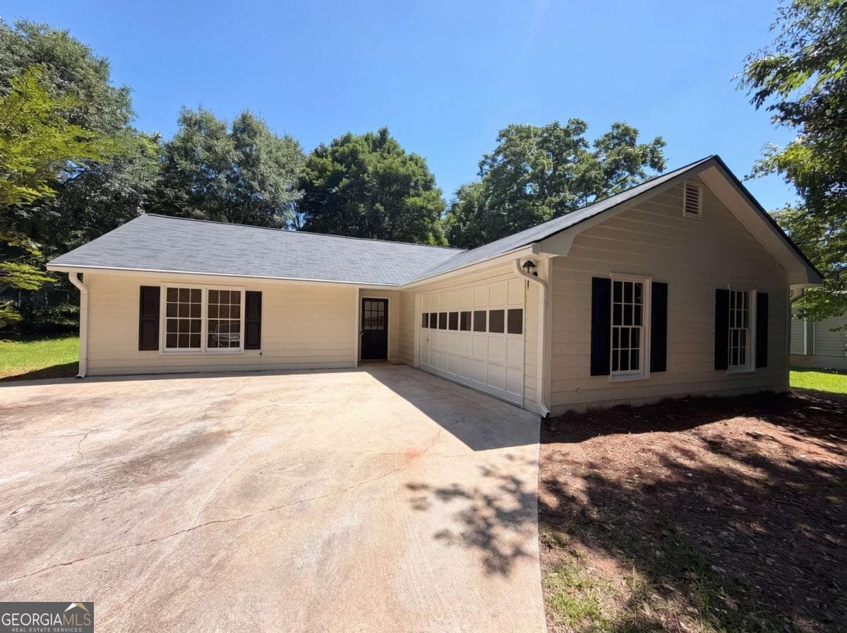 3 bedroom, 2 bathroom, 1,184 sq ft single family residence sold at 358 Cross Creek Place, Auburn, GA 30011
