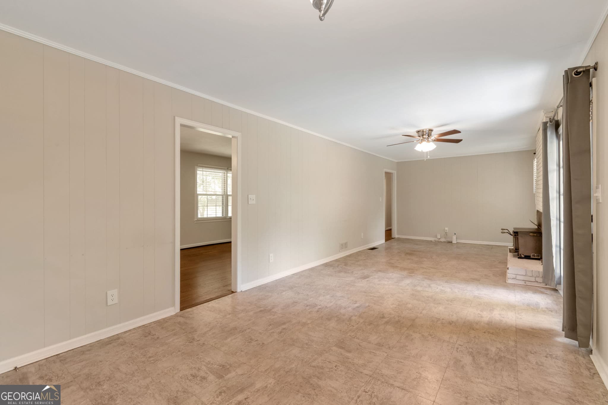 3 bedroom, 2 bathroom, 1,664 sq ft single family residence for sale at 1289 Renee Drive, Lilburn, GA 30047 — photo 7
