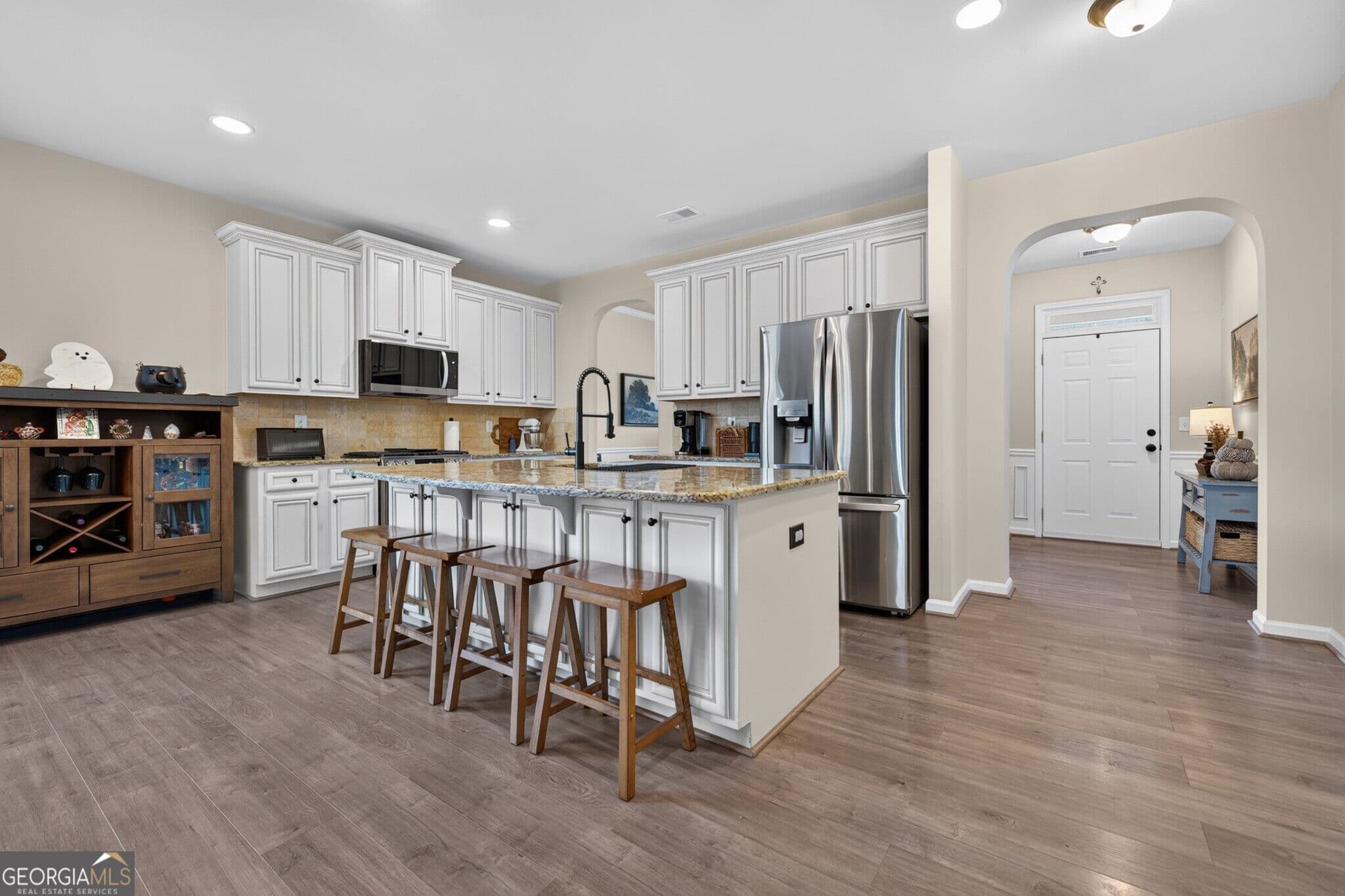 4 bedroom, 2.5 bathroom, 2,742 sq ft single family residence for sale at 5045 Bucknell Trace, Cumming, GA 30028 — photo 9