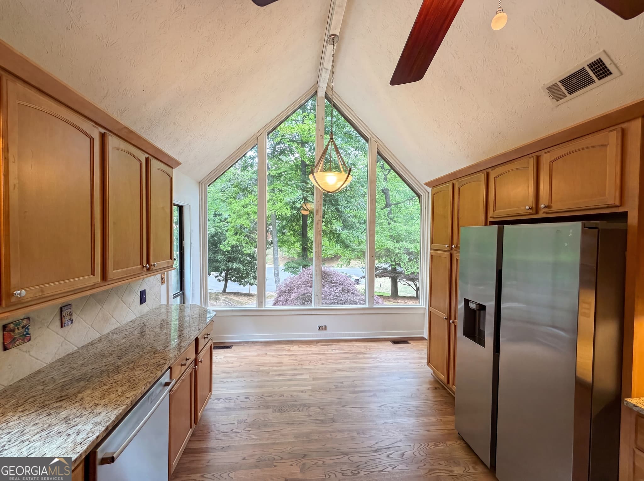 4 bedroom, 3 bathroom, 2,701 sq ft single family residence for sale at 4958 Scotts Creek Trail, Peachtree Corners, GA 30096 — photo 6