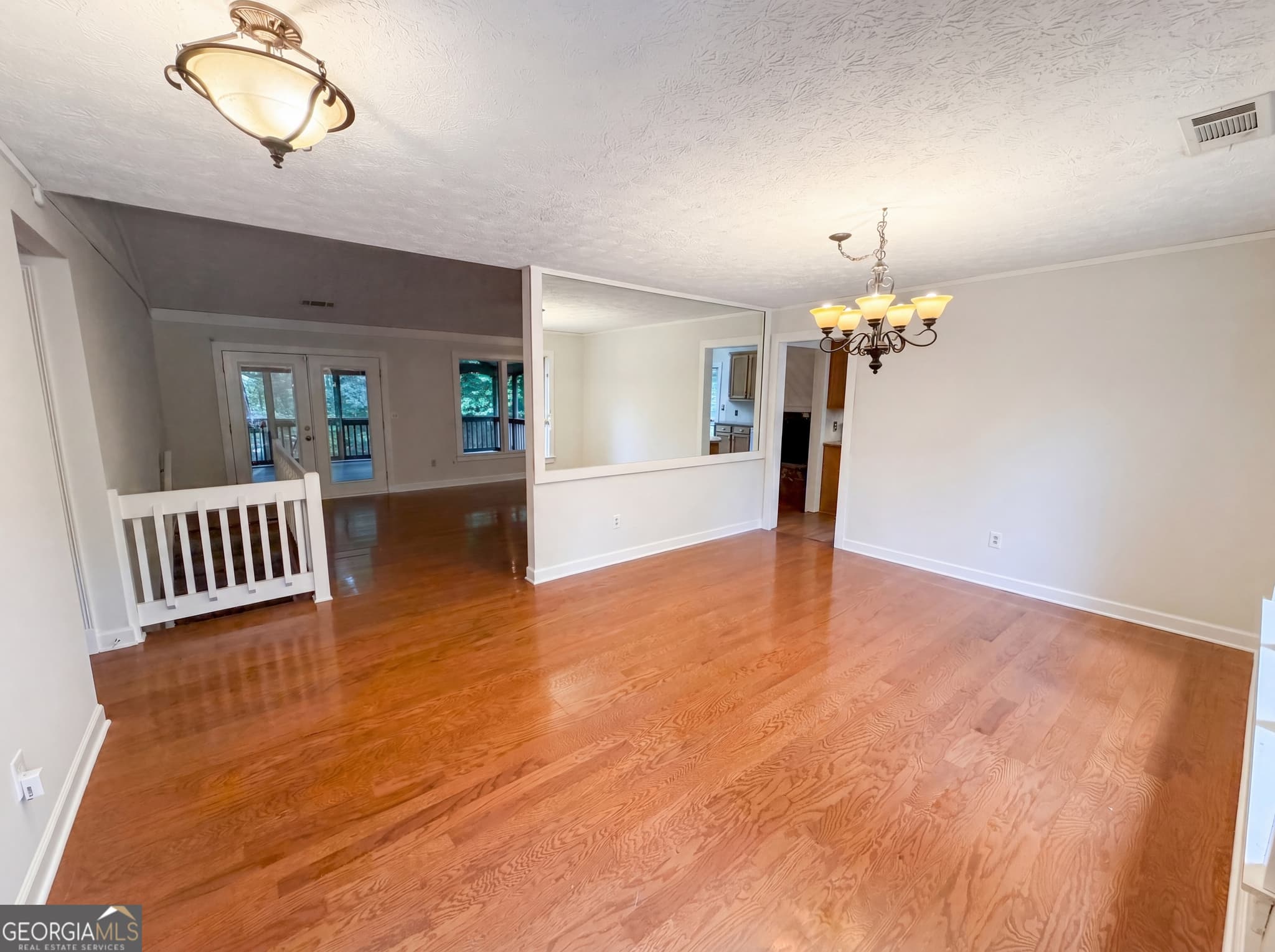 4 bedroom, 3 bathroom, 2,701 sq ft single family residence for sale at 4958 Scotts Creek Trail, Peachtree Corners, GA 30096 — photo 9