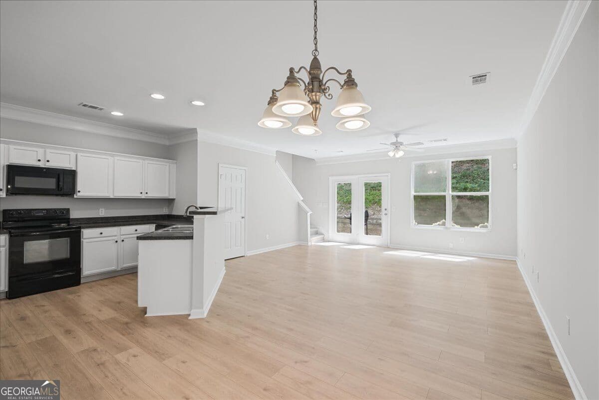 3 bedroom, 2.5 bathroom, 1,650 sq ft townhouse for rent at 3303 Fernview Drive, Lawrenceville, GA 30044 for $2,250 a month — photo 5