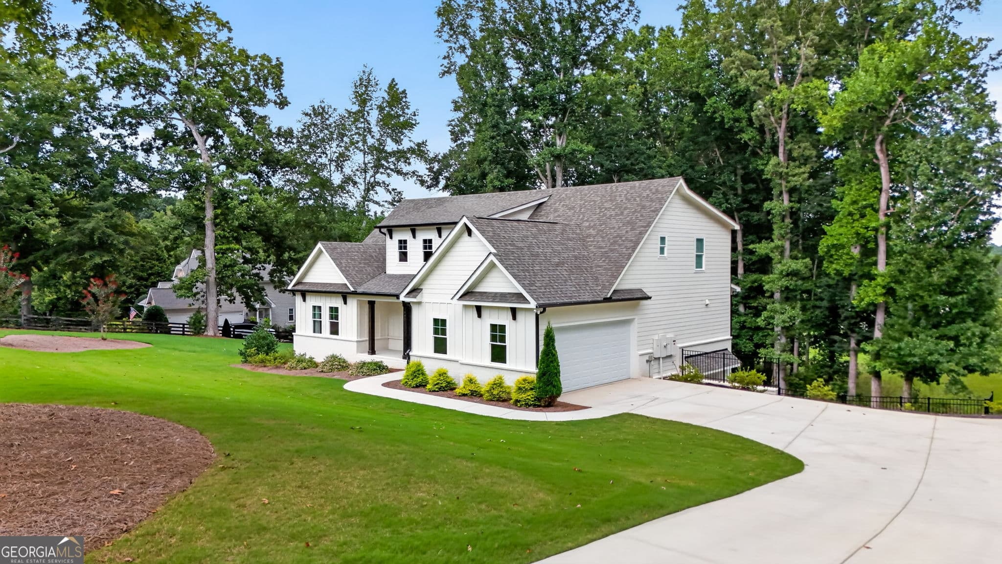 5 bedroom, 3.5 bathroom, 3,324 sq ft single family residence for rent at 727 Old Collins Road, Hoschton, GA 30548 for $4,500 a month — photo 6