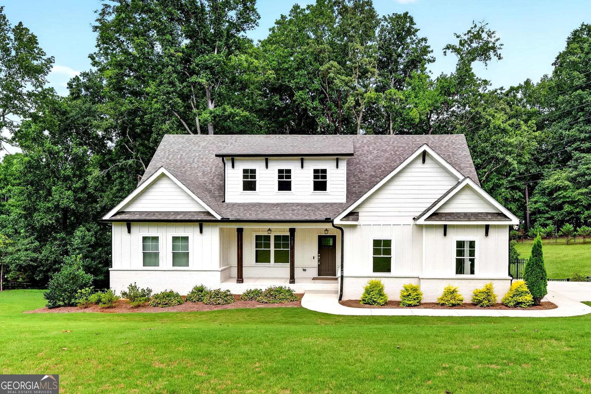 5 bedroom, 3.5 bathroom, 3,324 sq ft single family residence for rent at 727 Old Collins Road, Hoschton, GA 30548 for $4,500 a month — photo 4