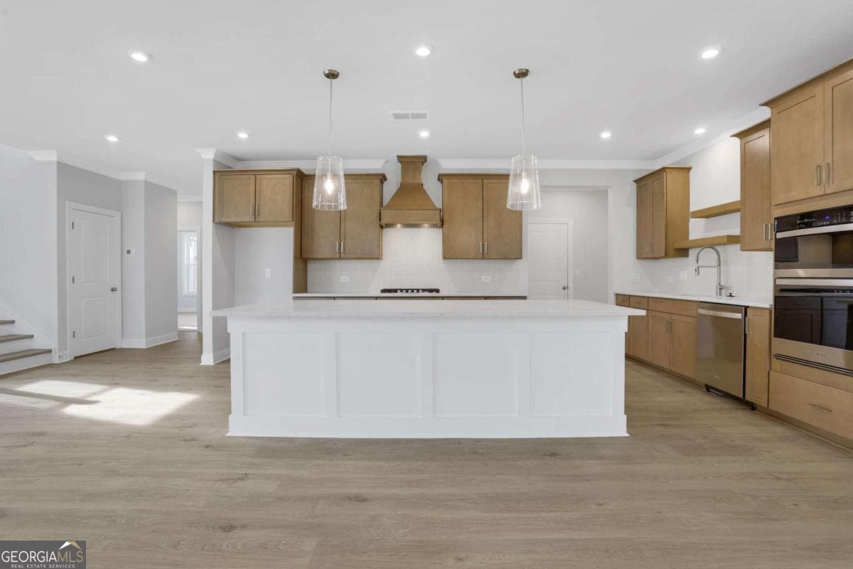5 bedroom, 4 bathroom, 3,133 sq ft single family residence for sale at 5890 Sweet Acacia Avenue, Cumming, GA 30028 — photo 6