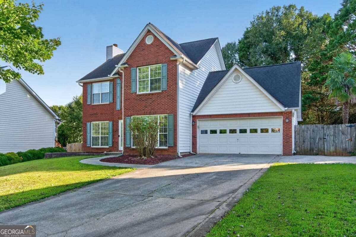 3 bedroom, 2.5 bathroom, 1,802 sq ft single family residence for sale at 915 Charter Club Drive, Lawrenceville, GA 30043 — photo 7