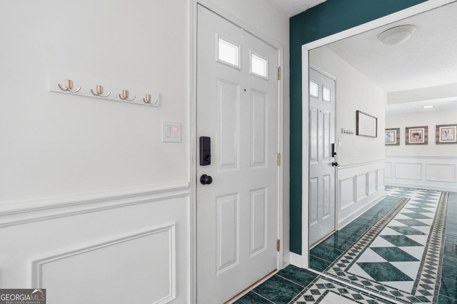 2 bedroom, 2 bathroom, 1,404 sq ft condominium for sale at 27 Arbor End, Smyrna, GA 30080 — photo 6