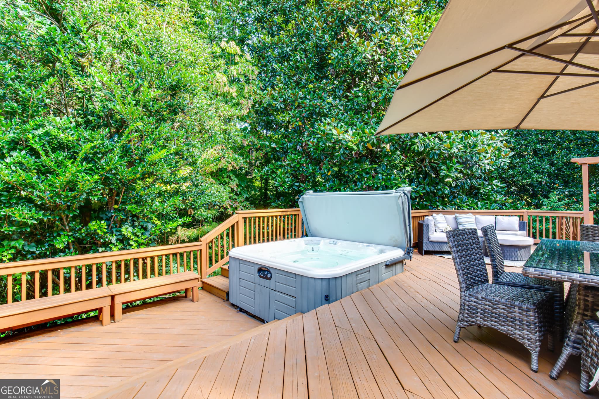 4 bedroom, 2.5 bathroom, 2,613 sq ft single family residence for rent at 485 Riverside Parkway, Sandy Springs, GA 30328 for $11,000 a month — photo 5