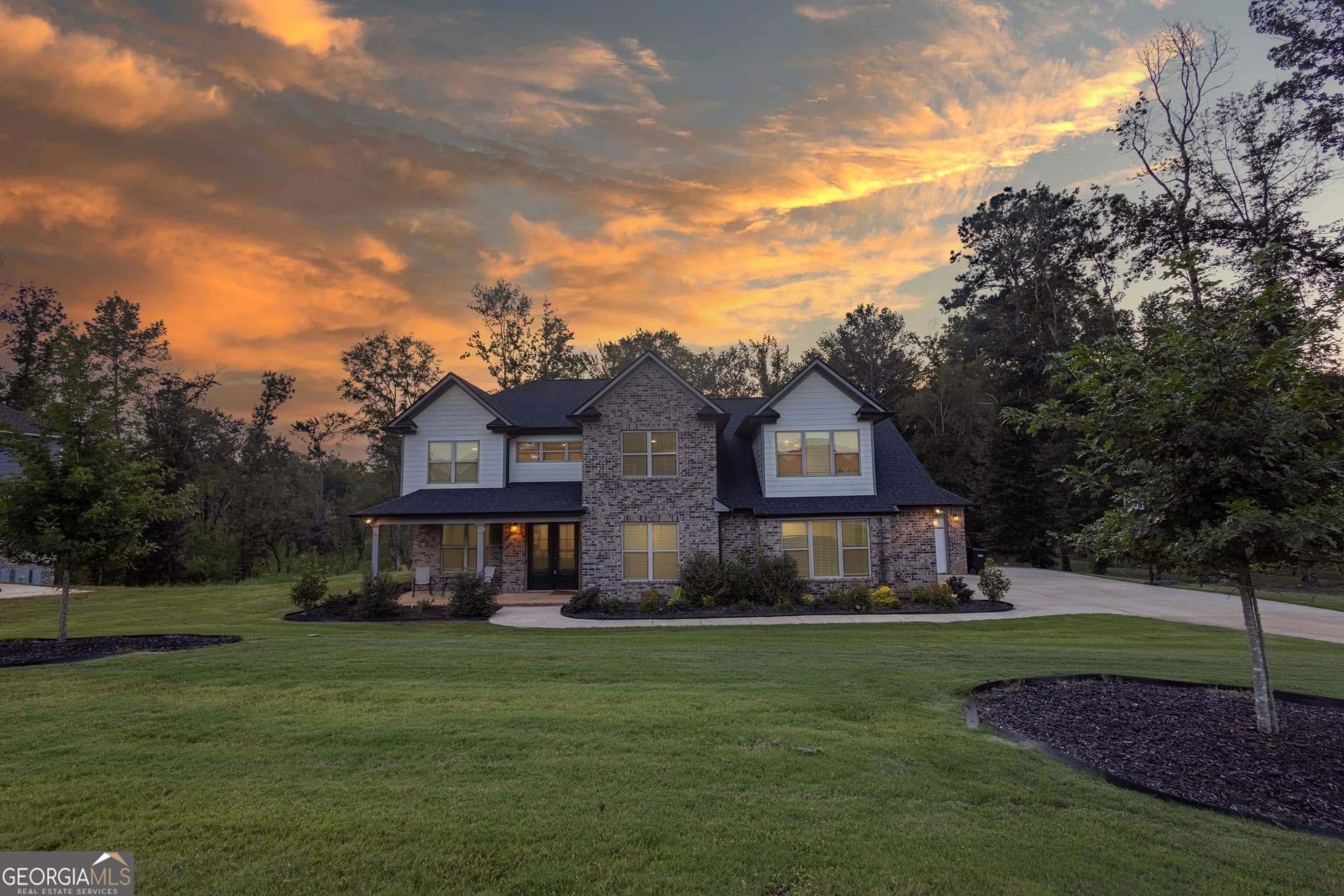 5 bedroom, 4.5 bathroom, 4,021 sq ft single family residence for sale at 10312 Emerson Way, Midland, GA 31820