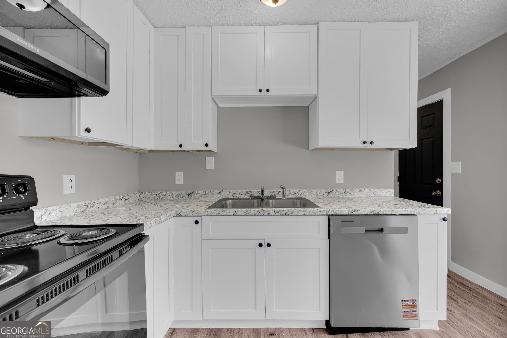3 bedroom, 1.5 bathroom, 1,050 sq ft single family residence for sale at 3871 Highway 17, Canon, GA 30520 — photo 9