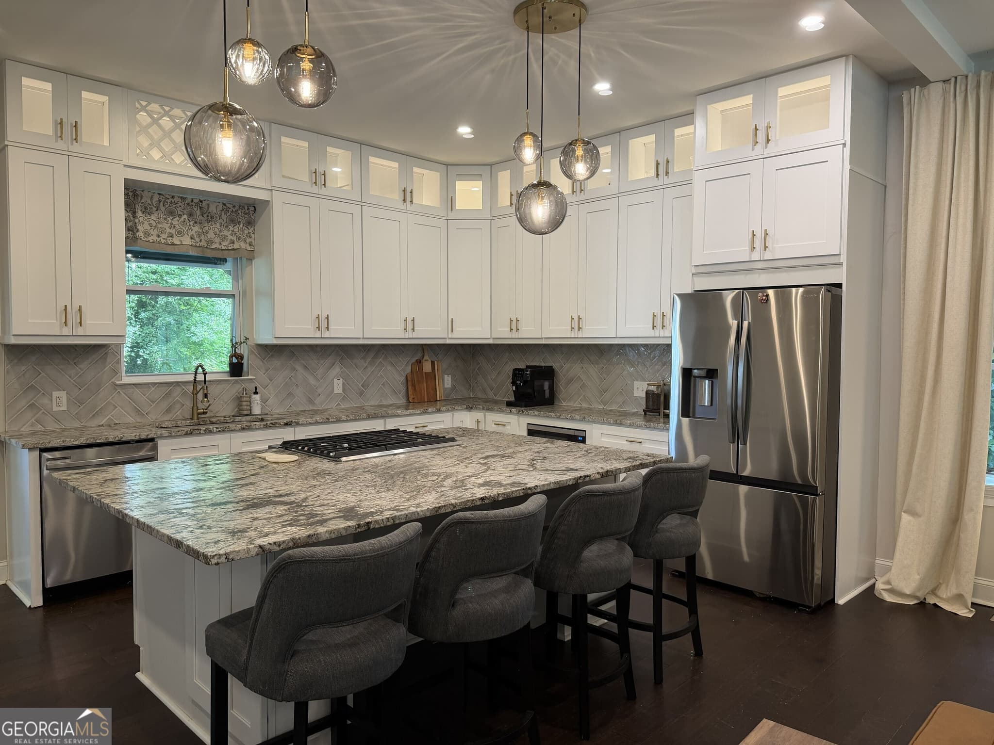 4 bedroom, 2.5 bathroom, 2,560 sq ft single family residence for sale at 256 1st Street, Atlanta, GA 30314 — photo 8
