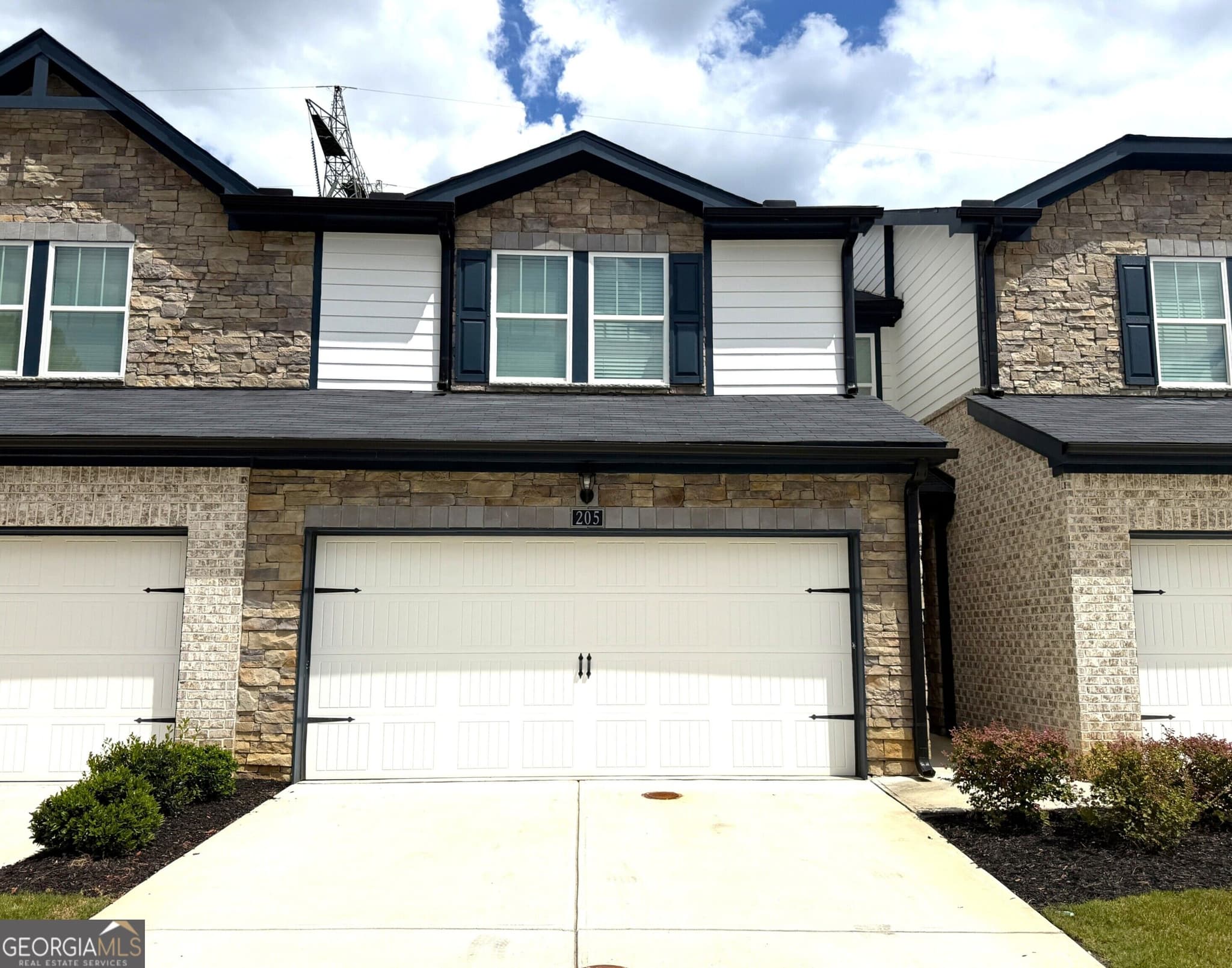 3 bedroom, 2.5 bathroom, 1,672 sq ft townhouse for rent at 205 Bald Avenue, Mcdonough, GA 30253 for $2,350 a month