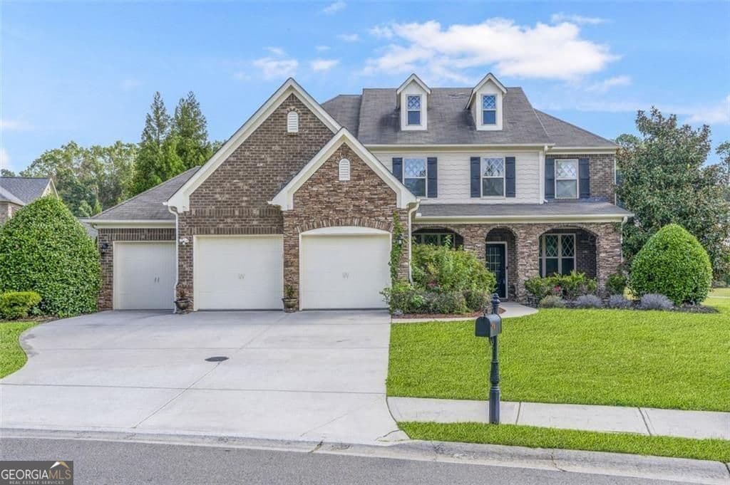 5 bedroom, 4 bathroom, 3,547 sq ft single family residence for sale at 6510 BENTLEY RIDGE Drive, Cumming, GA 30040