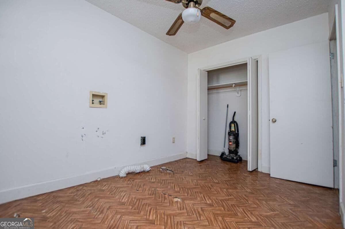 2 bedroom, 1 bathroom single family residence for sale at 6379 E Strickland Street, Douglasville, GA 30134 — photo 7