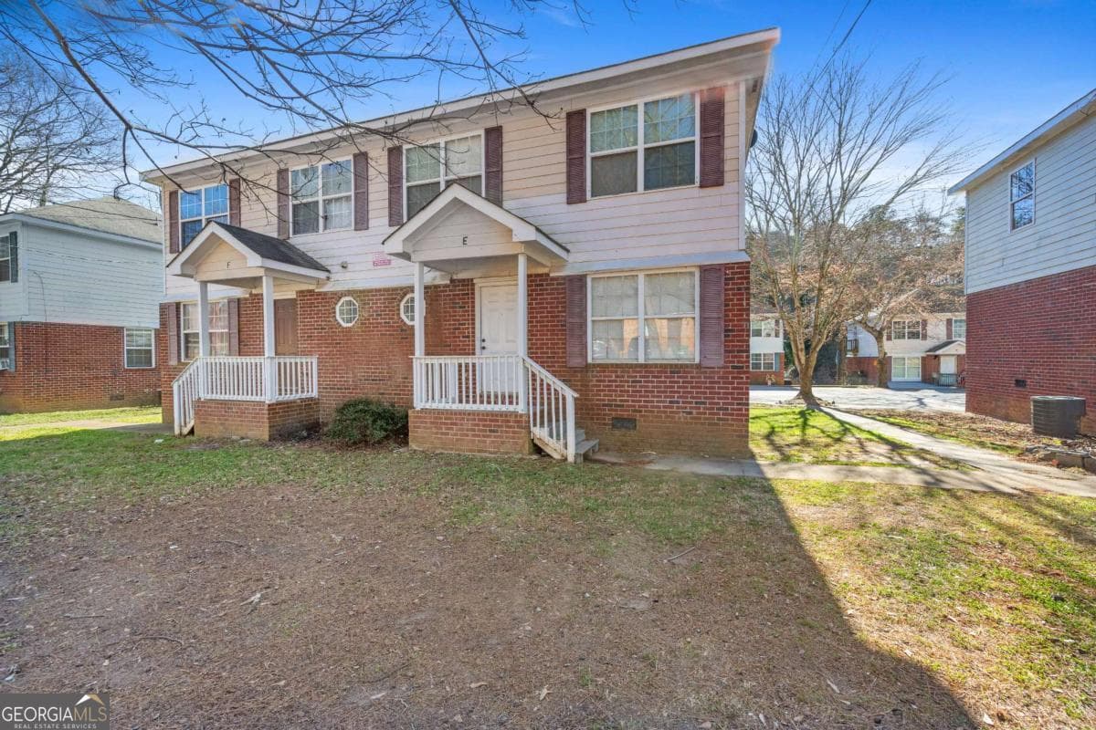 4 bedroom, 3 bathroom, 1,500 sq ft townhouse for rent at 501 Pine Park Street I, Monroe, GA 30655 for $1,350 a month — photo 1 of 24