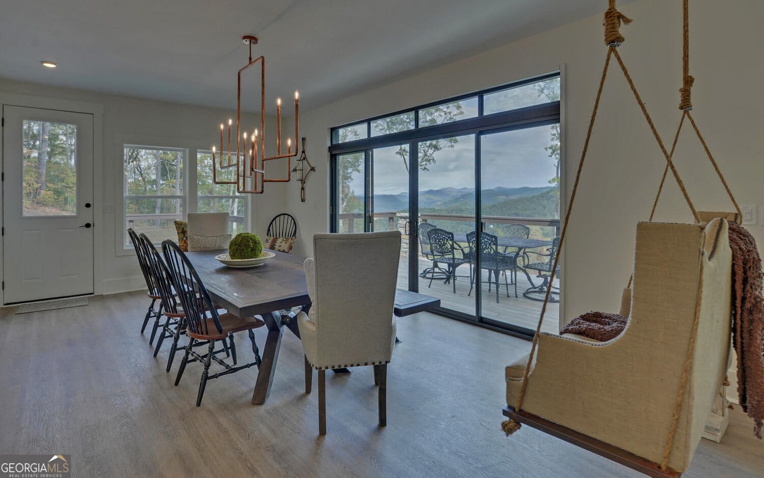 5 bedroom, 4.5 bathroom, 4,550 sq ft single family residence for sale at 333 Favor Lane, Rabun Gap, GA 30568 — photo 7