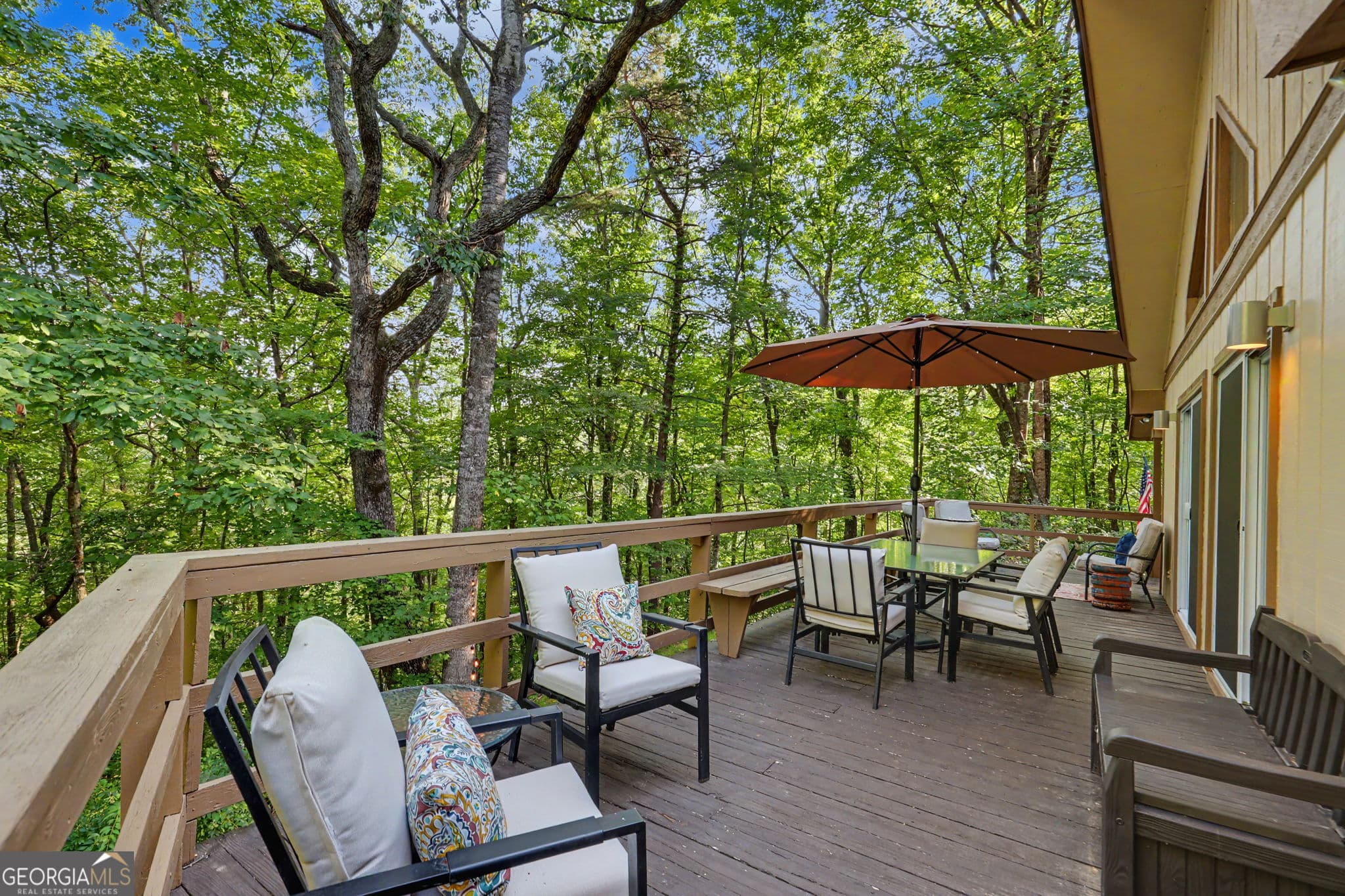 3 bedroom, 2.5 bathroom, 1,600 sq ft cabin,single family residence for sale at 122 Navigator Lane, Tiger, GA 30576 — photo 9