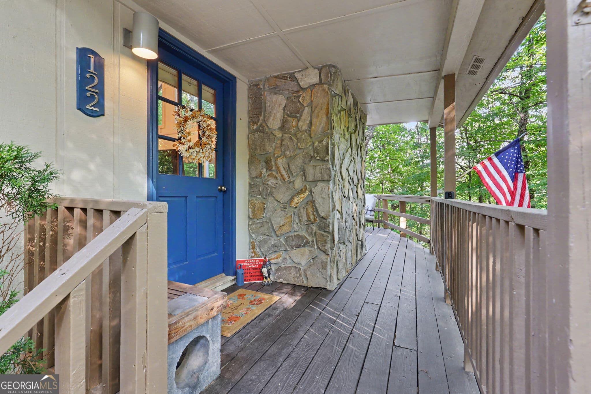 3 bedroom, 2.5 bathroom, 1,600 sq ft cabin,single family residence for sale at 122 Navigator Lane, Tiger, GA 30576 — photo 10