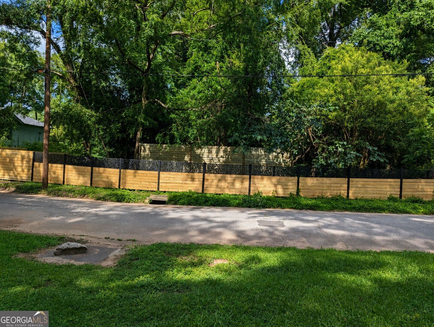 residential lot for sale at 13 Gertrude, Atlanta, GA 30318 — photo 2