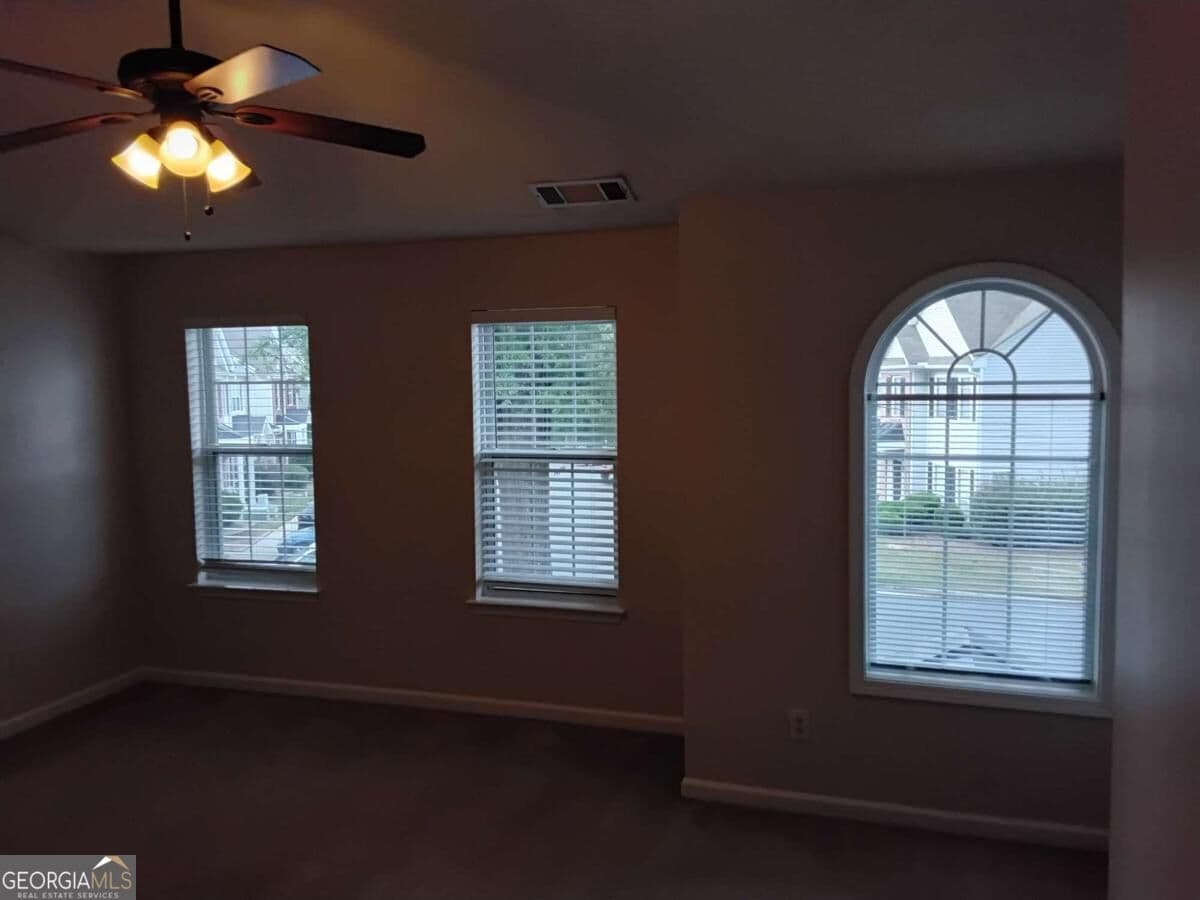2 bedroom, 2.5 bathroom, 1,498 sq ft townhouse for sale at 914 Tree Creek Boulevard, Lawrenceville, GA 30043 — photo 2