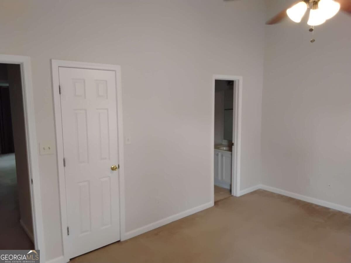 2 bedroom, 2.5 bathroom, 1,498 sq ft townhouse for sale at 914 Tree Creek Boulevard, Lawrenceville, GA 30043 — photo 3
