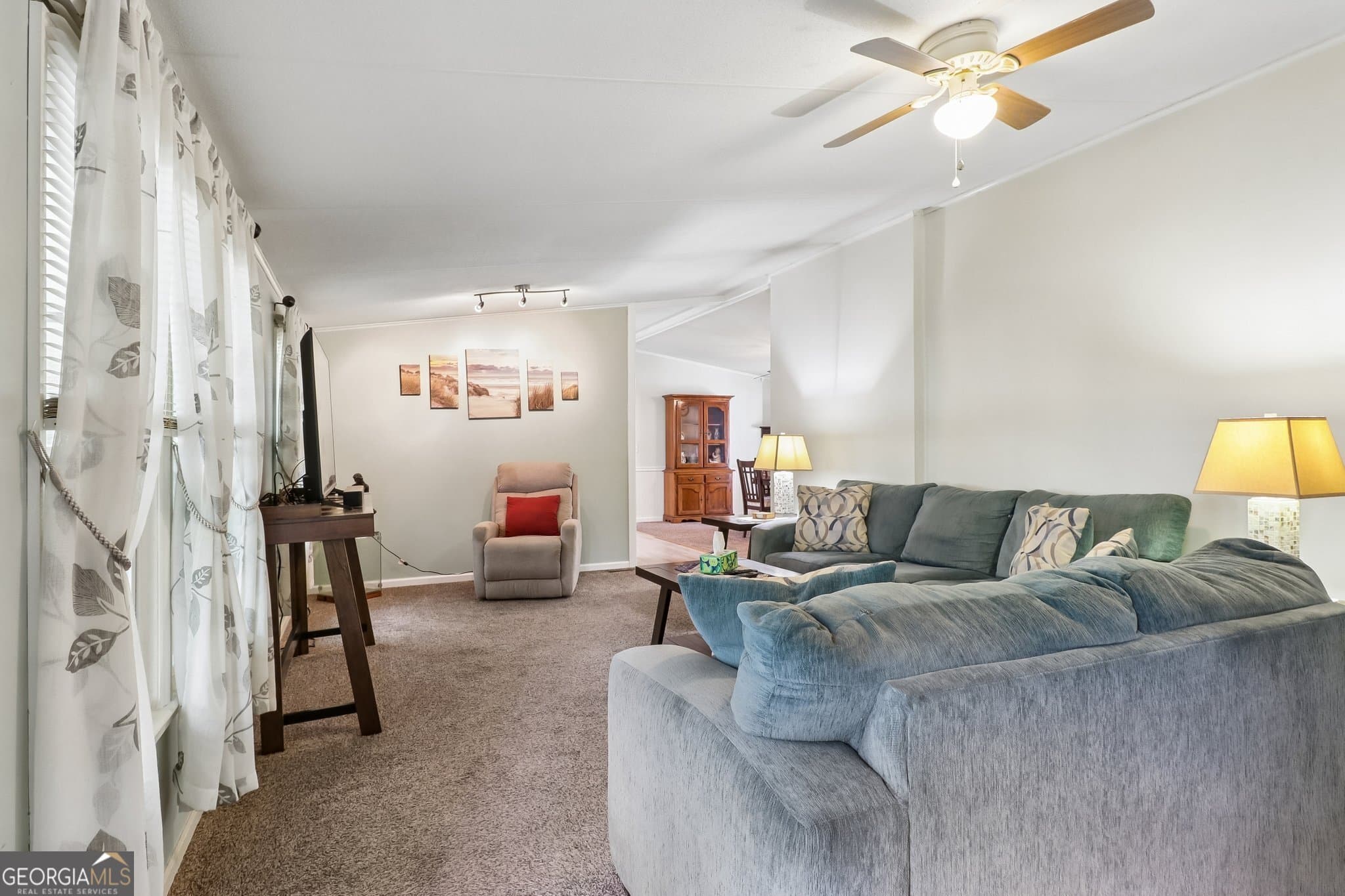 4 bedroom, 2 bathroom, 1,960 sq ft manufactured home,single family residence for sale at 124 Edgewater Drive, Bloomingdale, GA 31302 — photo 4