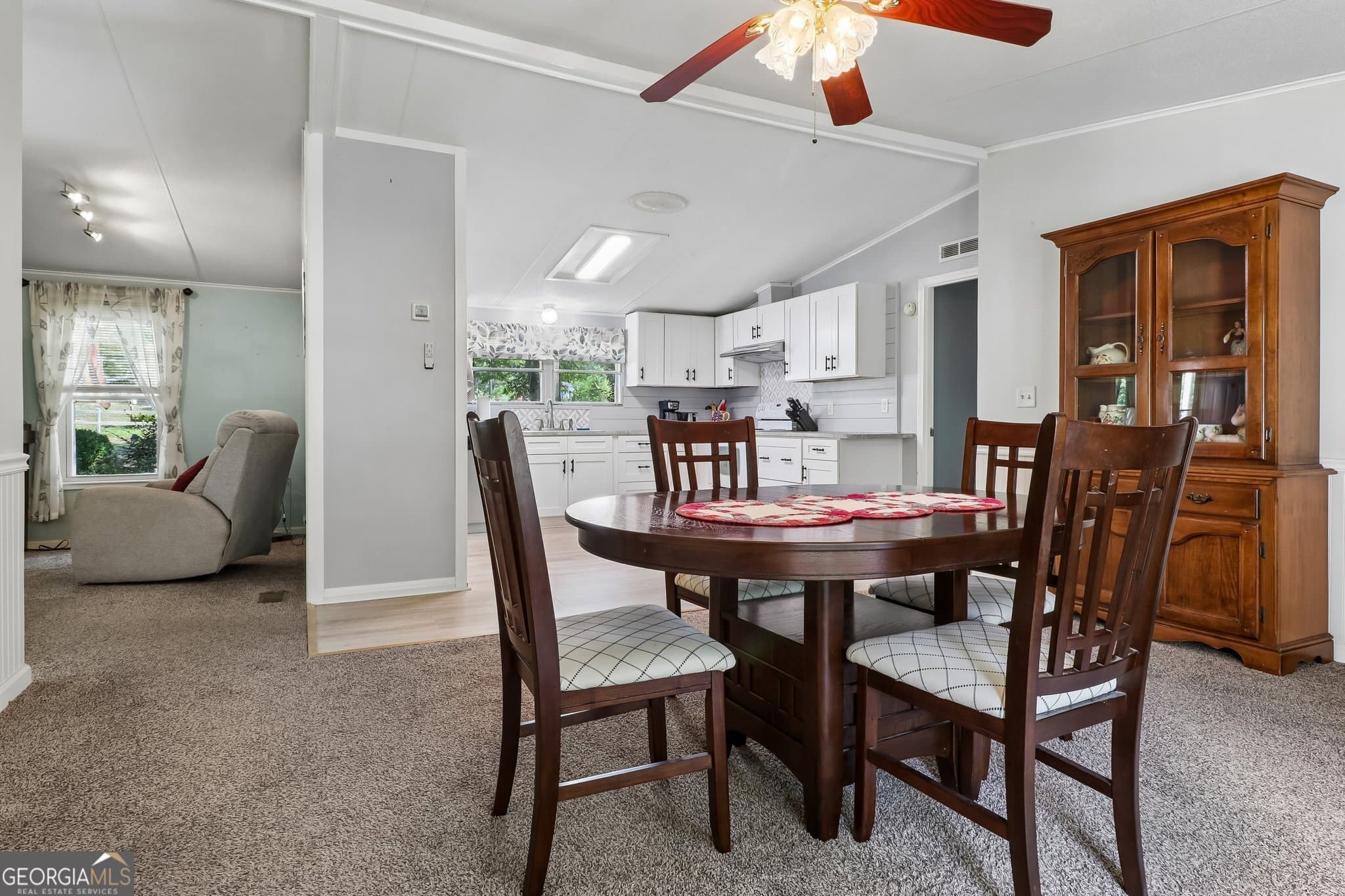 4 bedroom, 2 bathroom, 1,960 sq ft manufactured home,single family residence for sale at 124 Edgewater Drive, Bloomingdale, GA 31302 — photo 8
