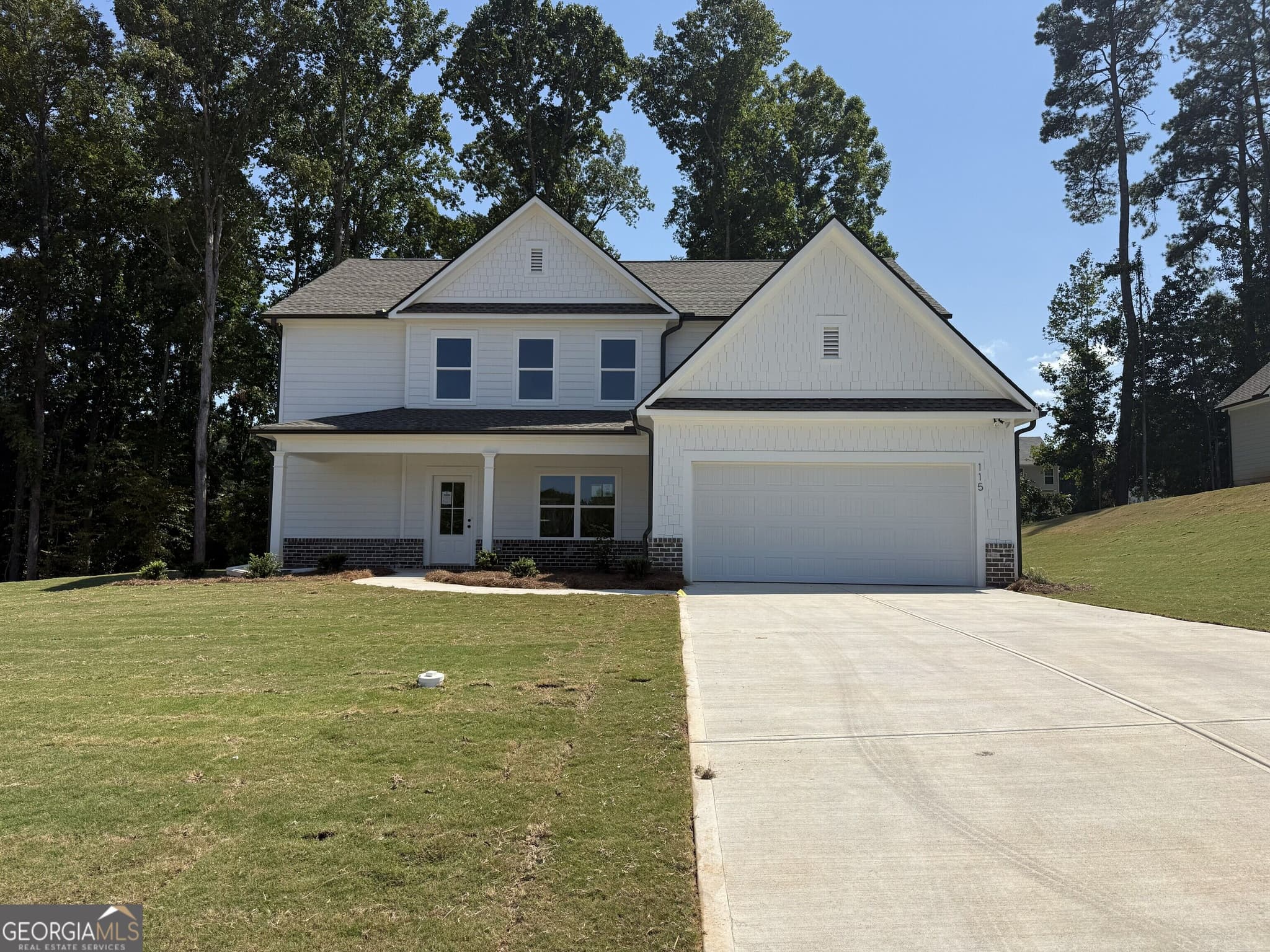 4 bedroom, 3 bathroom, 2,660 sq ft single family residence for sale at 115 FAIRWINDS Drive, Covington, GA 30016 — photo 1 of 2