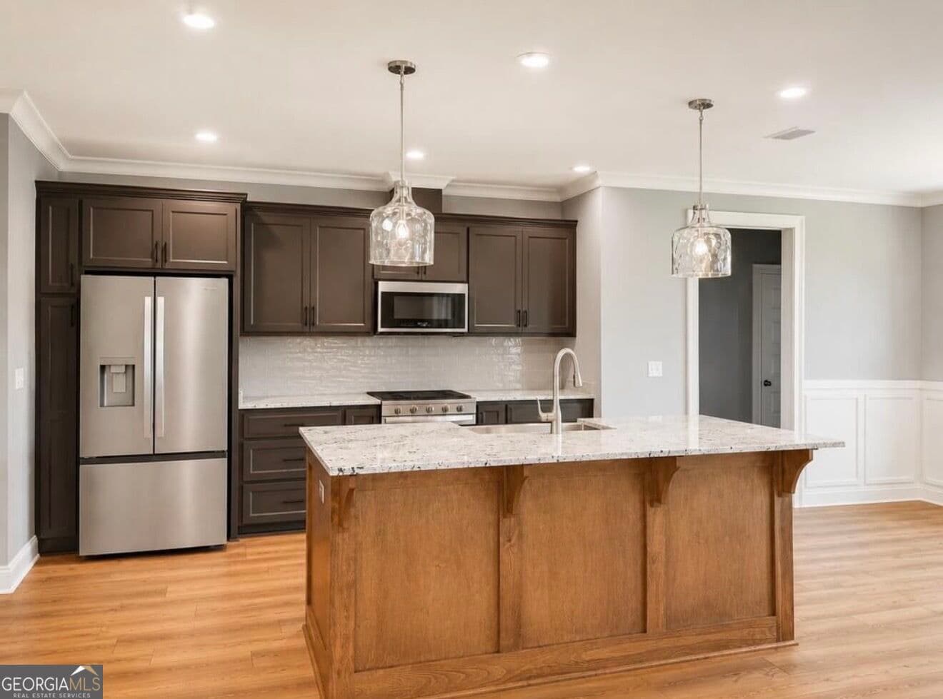4 bedroom, 3 bathroom, 2,487 sq ft single family residence for sale at 3053 Mary Powell Way, Hahira, GA 31632 — photo 7