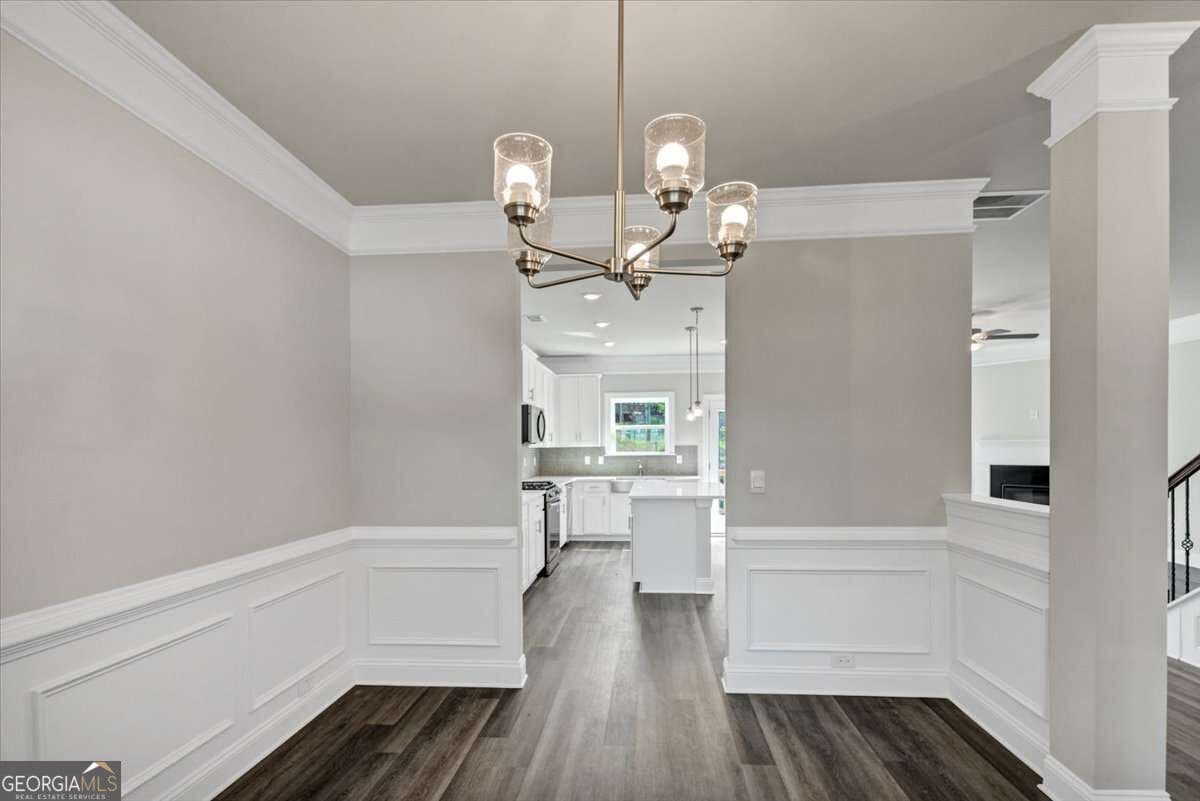 5 bedroom, 3.5 bathroom, 2,628 sq ft single family residence for sale at 5382 Tuscany Drive, Douglasville, GA 30135 — photo 9