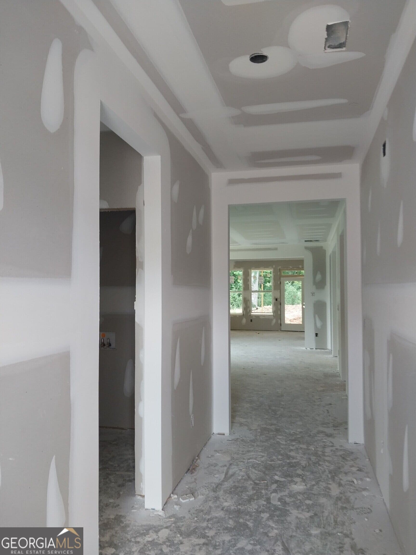 3 bedroom, 3 bathroom, 1,922 sq ft single family residence for sale at 4180 Miraz Court, Acworth, GA 30101 — photo 6