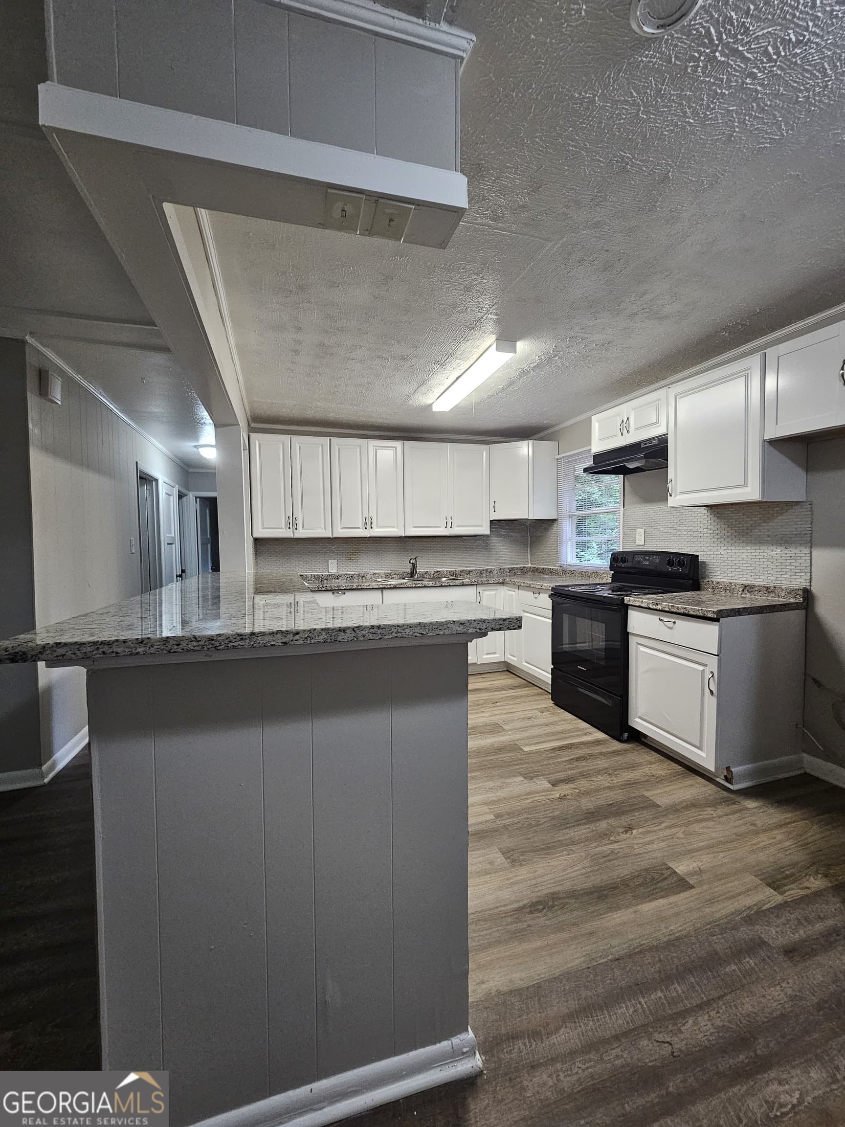 3 bedroom, 1 bathroom, 936 sq ft single family residence for sale at 3069 McKenzie Road, East Point, GA 30344 — photo 4