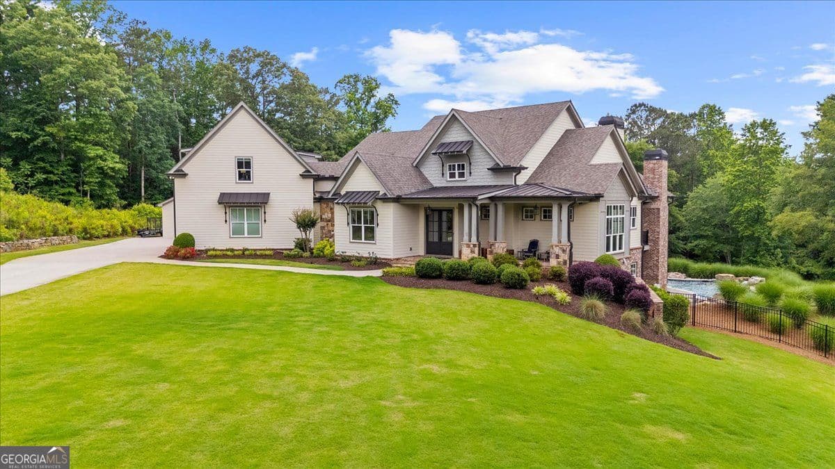 5 bedroom, 5.5 bathroom, 7,450 sq ft single family residence for sale at 2503 Sugar Pike Road, Canton, GA 30115 — photo 4