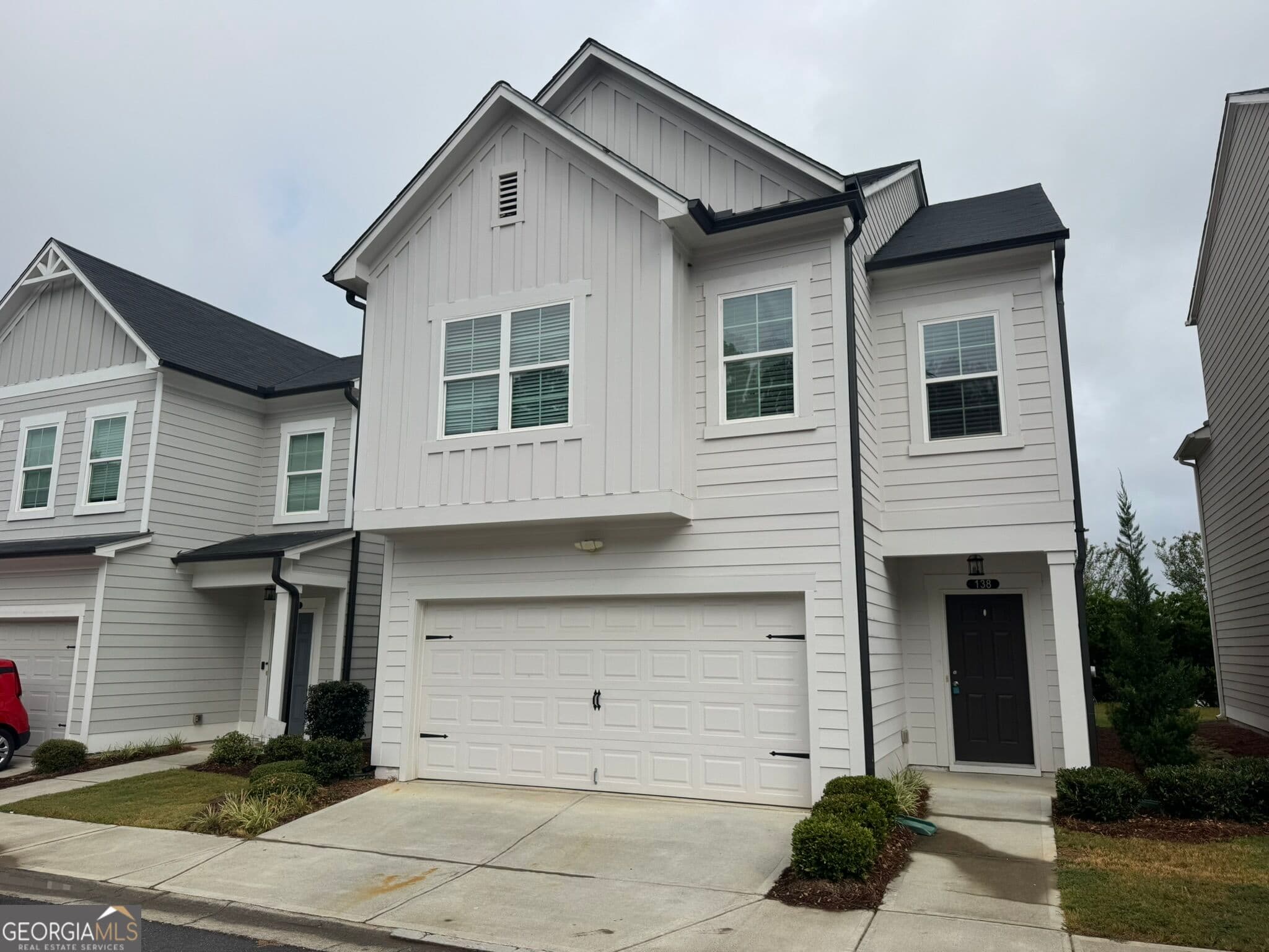4 bedroom, 3.5 bathroom, 2,572 sq ft single family residence for rent at 138 Millers Lane, Calhoun, GA 30701 for $1,950 a month — photo 2