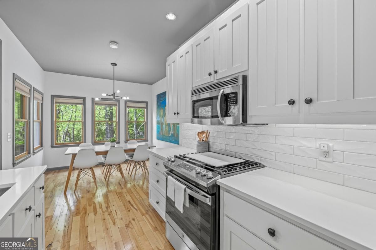 3 bedroom, 3 bathroom, 3,294 sq ft single family residence for sale at 1070 Apalachee Woods Trail, Buckhead, GA 30625 — photo 8