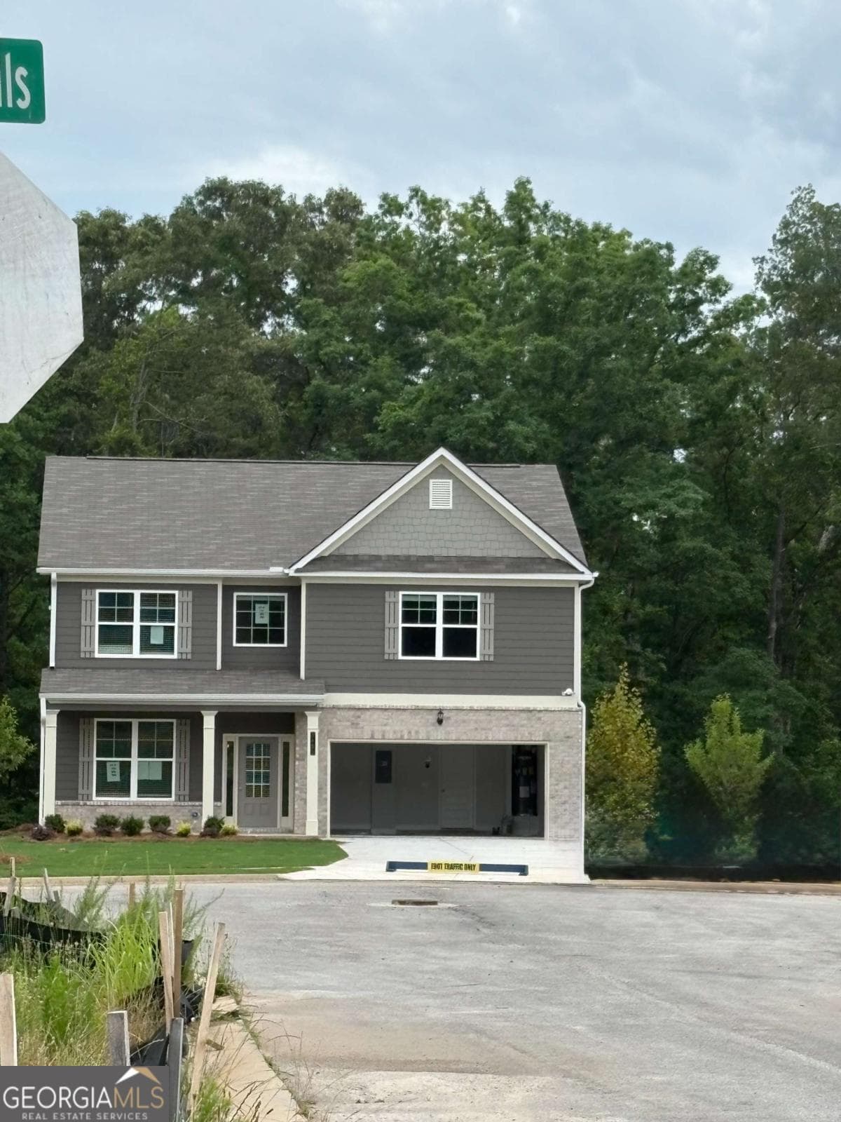 5 bedroom, 3.5 bathroom, 2,562 sq ft single family residence sold at 3492 Luna Trail, Stonecrest, GA 30038