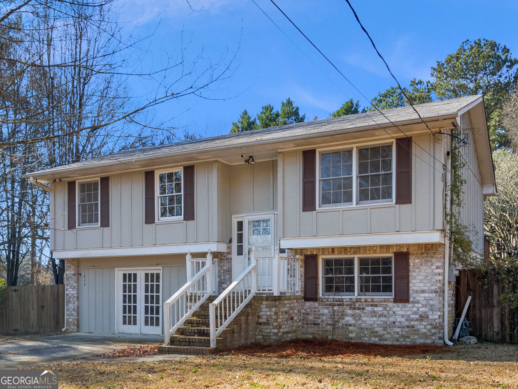 5 bedroom, 3 bathroom, 1,794 sq ft single family residence for sale at 1626 Pinebrook Drive, Griffin, GA 30224 — photo 2