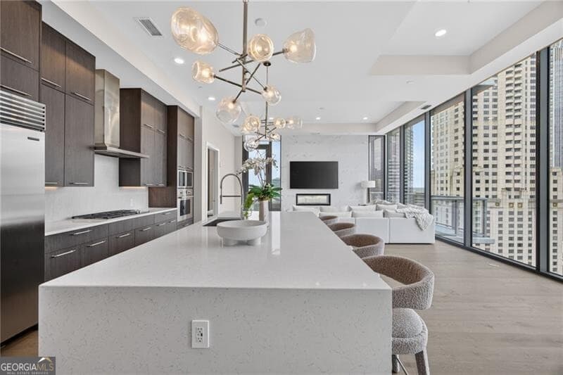 3 bedroom, 3 bathroom, 2,071 sq ft condominium for sale at 40 12th Street 1903, Atlanta, GA 30309 — photo 6